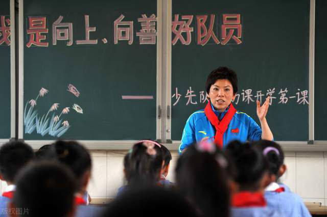 我对红黑军团的爱永远不会消失，有机会以有意义的方式成为俱乐部未来的一部分是我梦寐以求的。